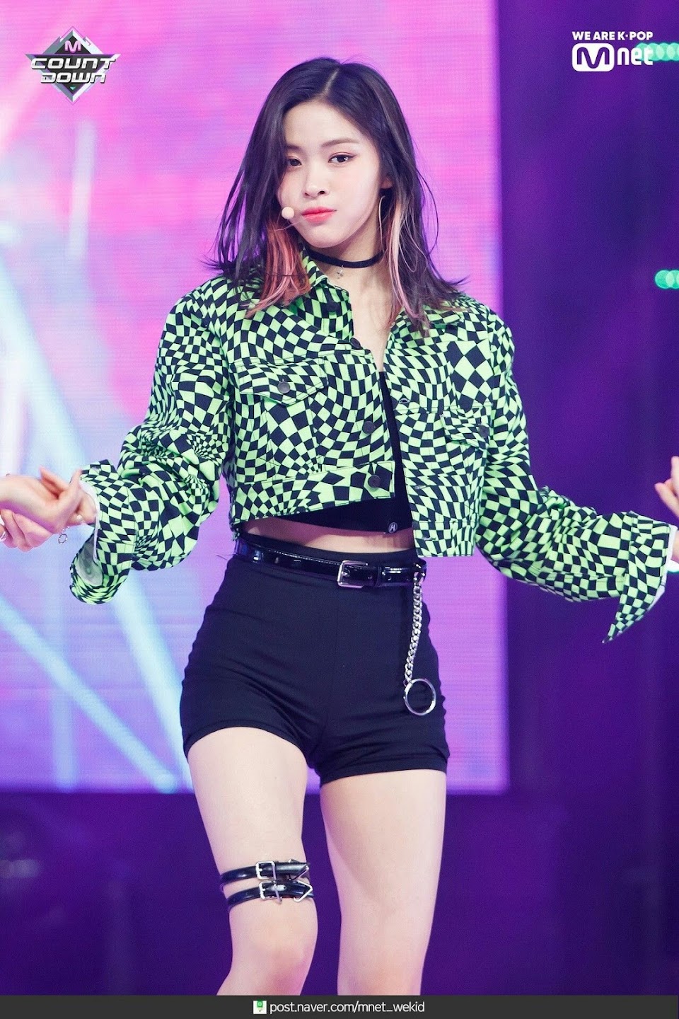 Here Are ITZY Ryujin's Top 12 Most Gorgeous Stage Outfits - Koreaboo