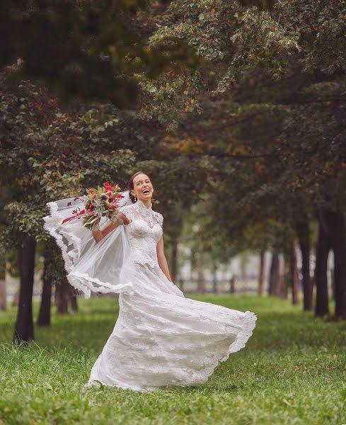 Fotógrafo de bodas Elina Shumkova (ellina-sh). Foto del 27 de agosto 2014