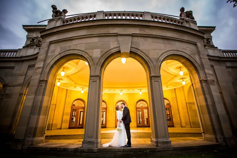 Fotógrafo de casamento Reza Shadab (shadab). Foto de 1 de abril 2017