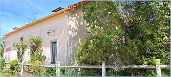 maison à Jouet-sur-l'Aubois (18)