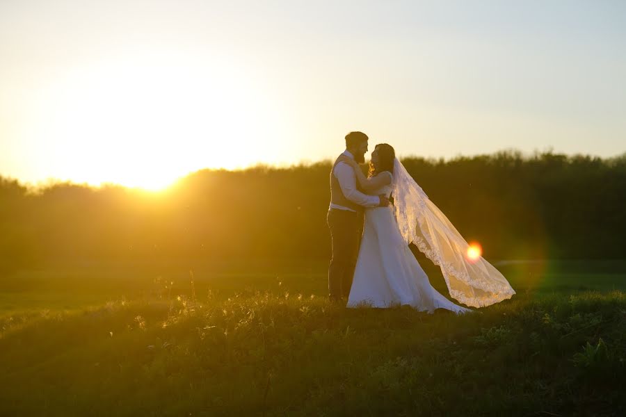 Fotografo di matrimoni Sergey Ryabcev (sergo-13). Foto del 7 maggio 2019