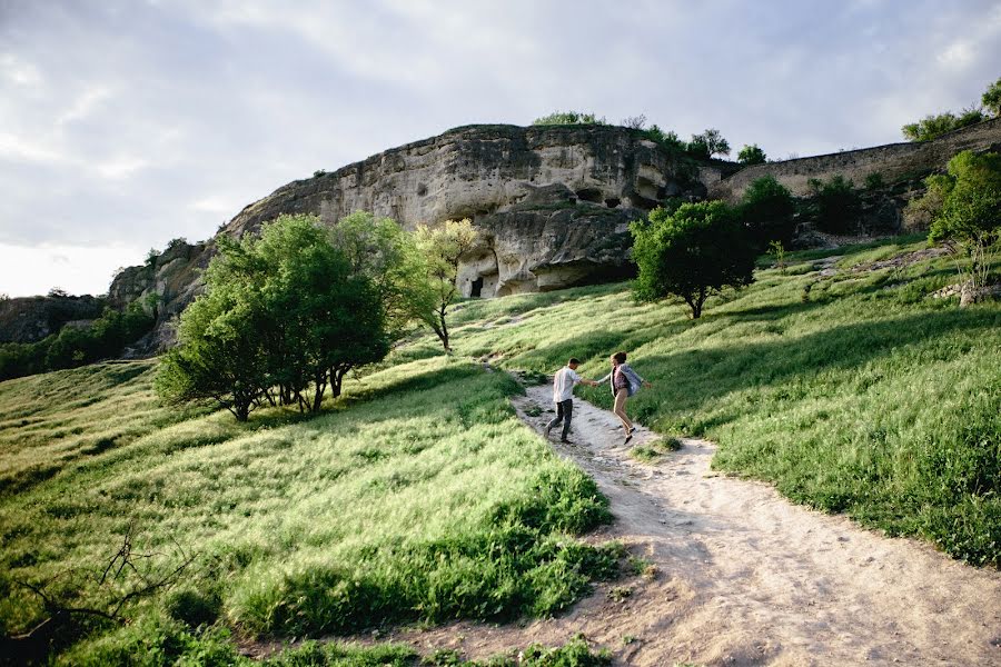 Fotografo di matrimoni Ilya Lobov (ilyailya). Foto del 4 marzo 2016