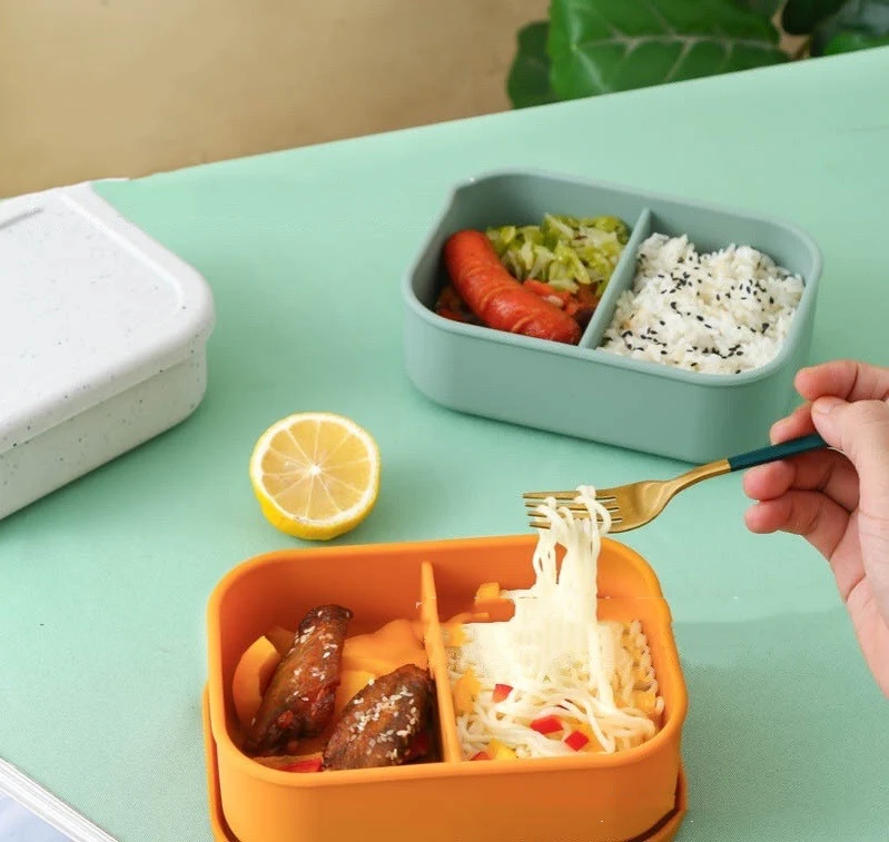 Silikon Frischhaltedose mit zwei Fächern Hält Mahlzeiten getrennt und frisch Ideal für unterwegs und zur Aufbewahrung Einfache Reinigung Spülmaschinenfest.