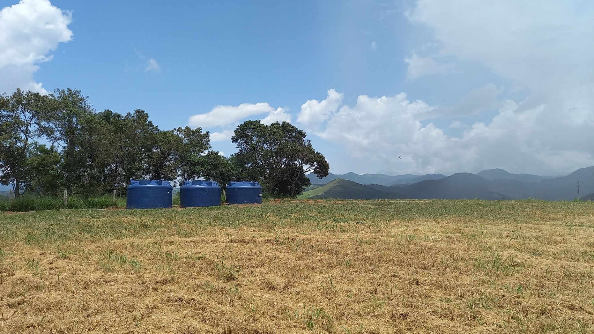 Terrenos à venda Zona Rural