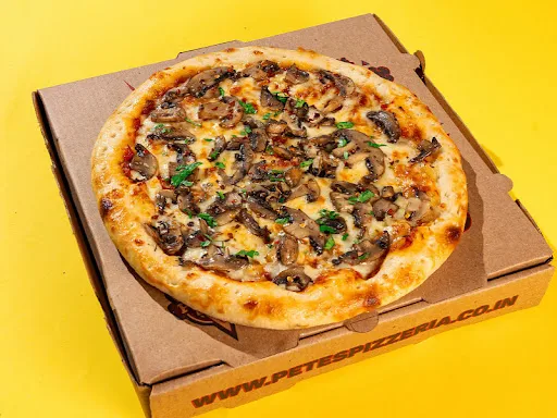 Petes Funghi Pizza