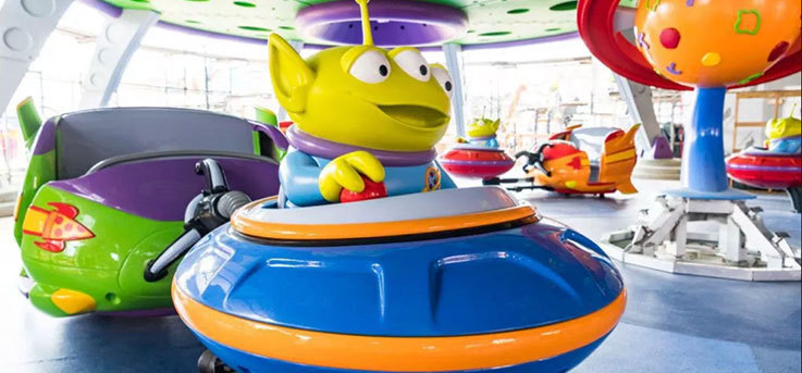 Toy Story Land Alien Swirling Saucers