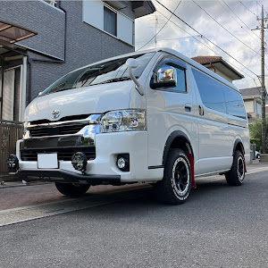 ハイエースワゴン TRH214W