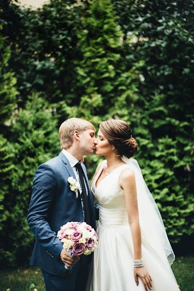 Wedding photographer Aleksandr Demidenko (demudenkoalex). Photo of 15 December 2017