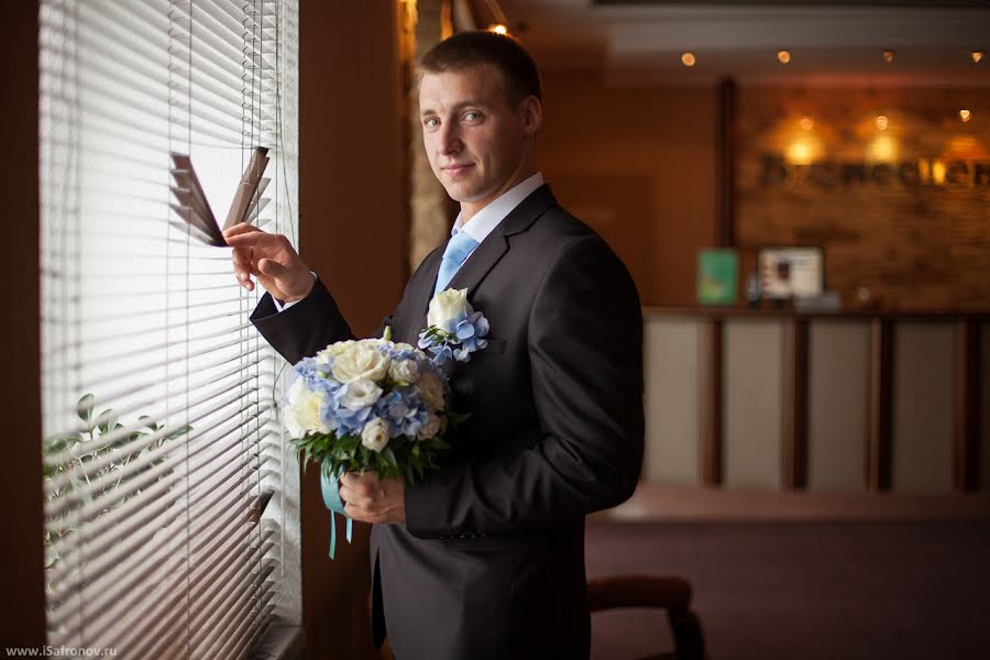 Fotografo di matrimoni Dmitriy Safronov (arenkir). Foto del 8 gennaio 2014