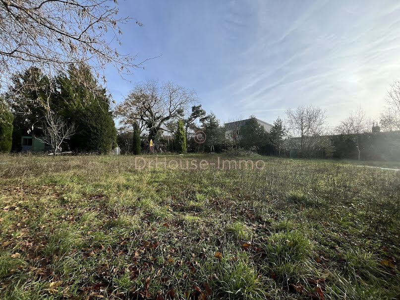 Vente terrain  2505 m² à Chateauroux (36000), 205 000 €