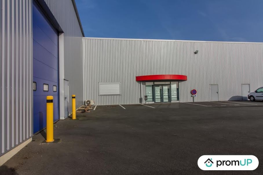 Vente locaux professionnels 3 pièces 595 m² à Creysse (24100), 365 000 €