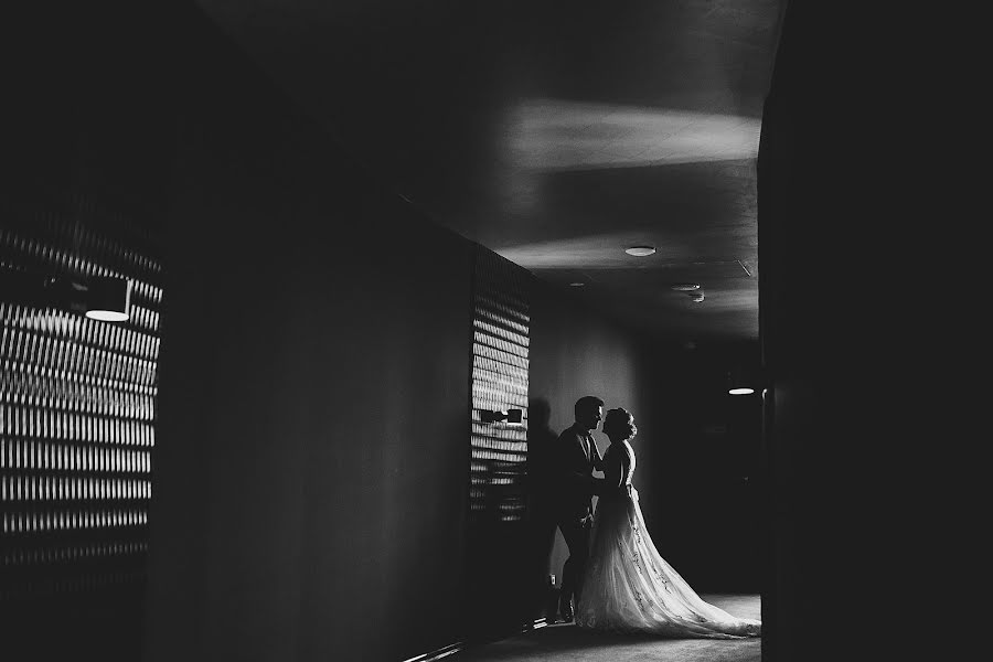 Wedding photographer Igor Caplin (garytsaplin). Photo of 16 January 2015