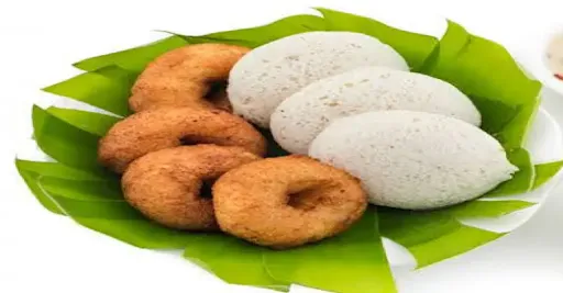 2 Idli + 2 Meduvada