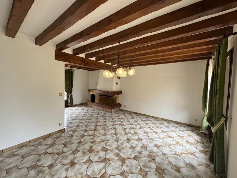 Vente maison 6 pièces 152 m² à Vierzon (18100), 177 000 €