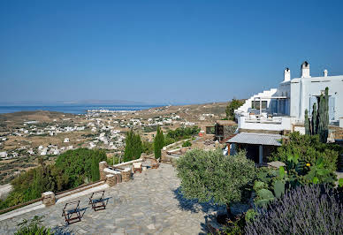 Villa avec jardin et terrasse 3