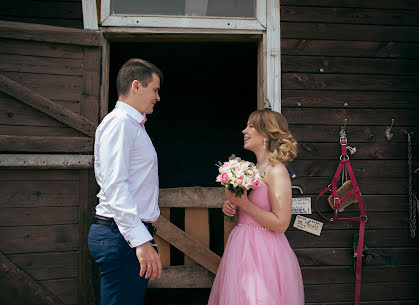 Fotógrafo de bodas Aleksandra Krutova (akrutova). Foto del 4 de julio 2017