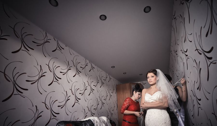 結婚式の写真家Roman Onokhov (archont)。2012 11月14日の写真