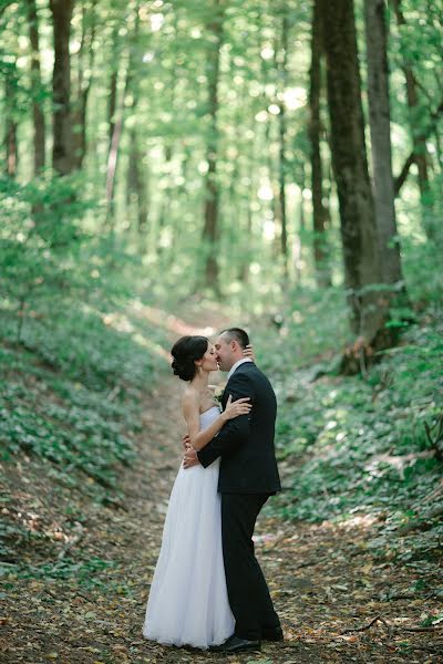 Wedding photographer Aleksey Gvozdelko (feo3000). Photo of 24 September 2015