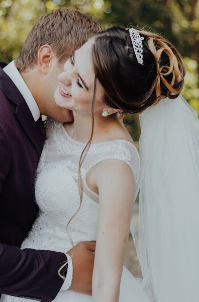 Nhiếp ảnh gia ảnh cưới Liliana Morozova (liliana). Ảnh của 10 tháng 3 2018