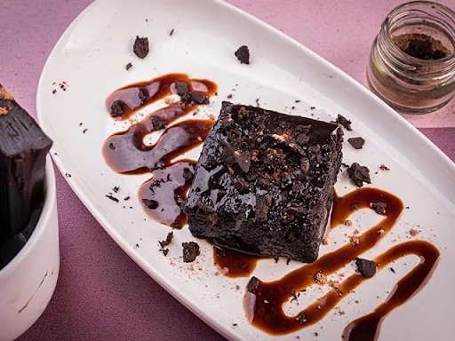 Gooey Chocolate Brownie (Eggless)