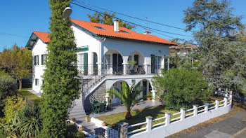 villa à Saint-Jean-de-Luz (64)