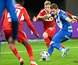 Spelers uit de Pro League dragen speciale shirts voor Younited Belgium die voor het goede doel geveild worden