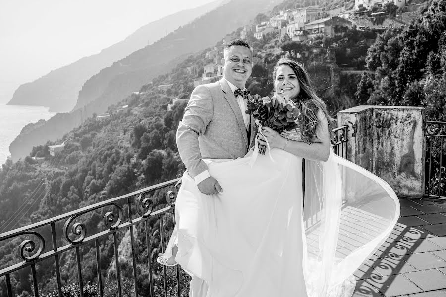 Fotografo di matrimoni Tomasz Zukowski (hellofotografia). Foto del 7 ottobre 2023