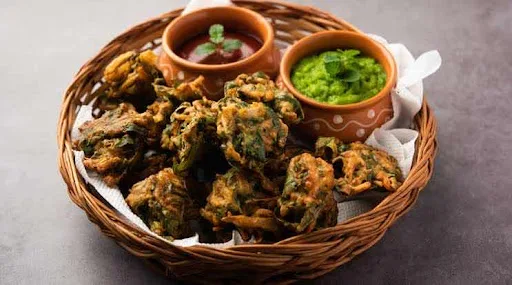 Palak Pakoda [10 Pieces]