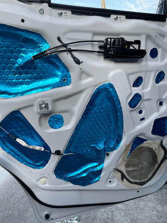アルトバンのHA36S・HA36V・リアスピーカー増設・アルトバン・DIYに関するカスタム事例の投稿画像1枚目