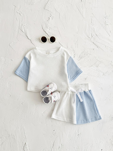 Title 24, Korean Baby Two-piece Suit with Waffle Stitchin...