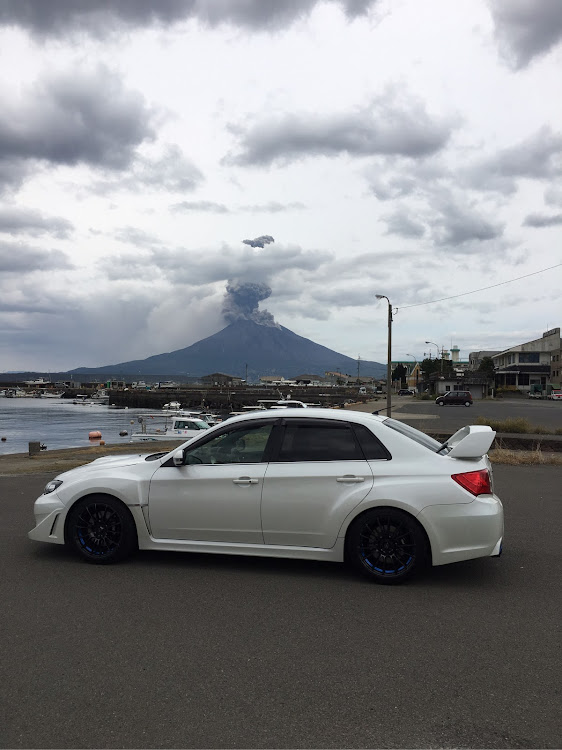 インプレッサ WRX STIのFALCONさんが投稿したカスタム事例の投稿画像1枚目