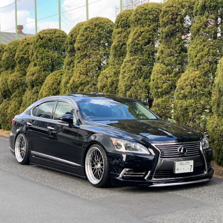 レクサスLS460・LS600ホイールヴェラーエ