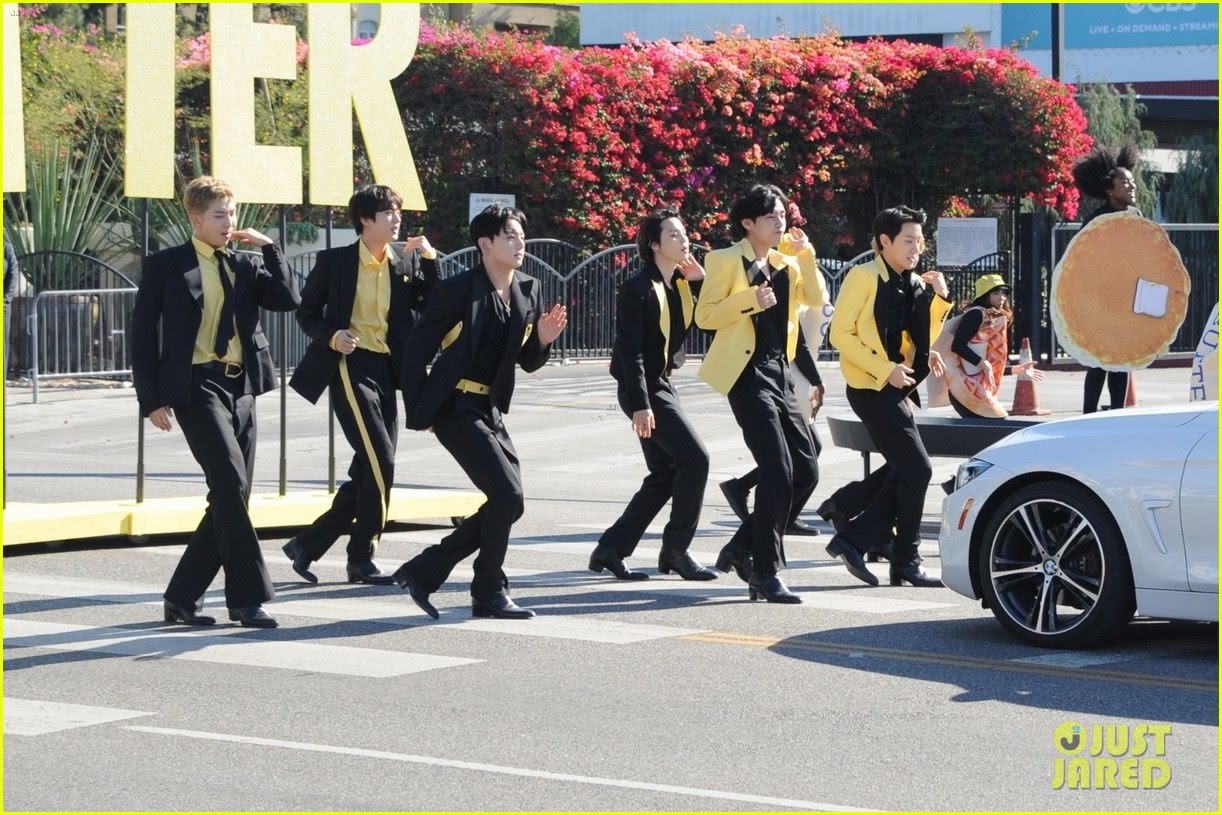 bts-crosswalk-with-james-corden-008