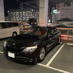 7シリーズ 750i