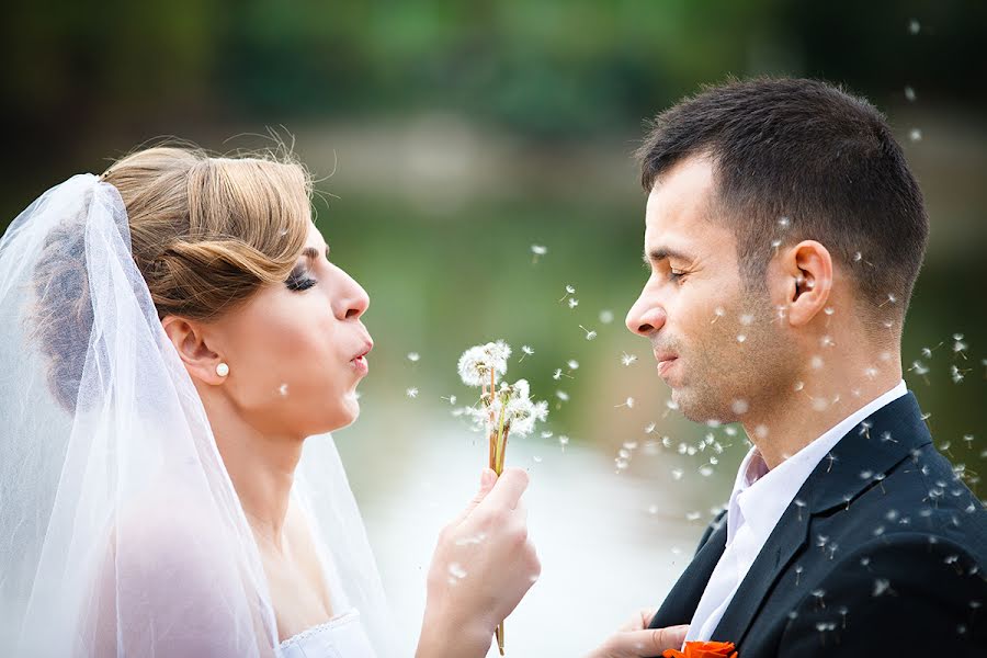 Fotógrafo de bodas Mihai Zaharia (zaharia). Foto del 15 de febrero 2014