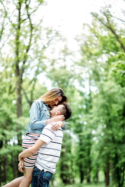 Wedding photographer Elena Miroshnik (mirlena). Photo of 14 May 2017