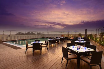 Terrace Grill - Mahagun Sarovar Portico photo 