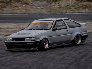 カローラレビン Ae86のドリフトに関するカスタム ドレスアップ情報 102件 車のカスタム情報はcartune