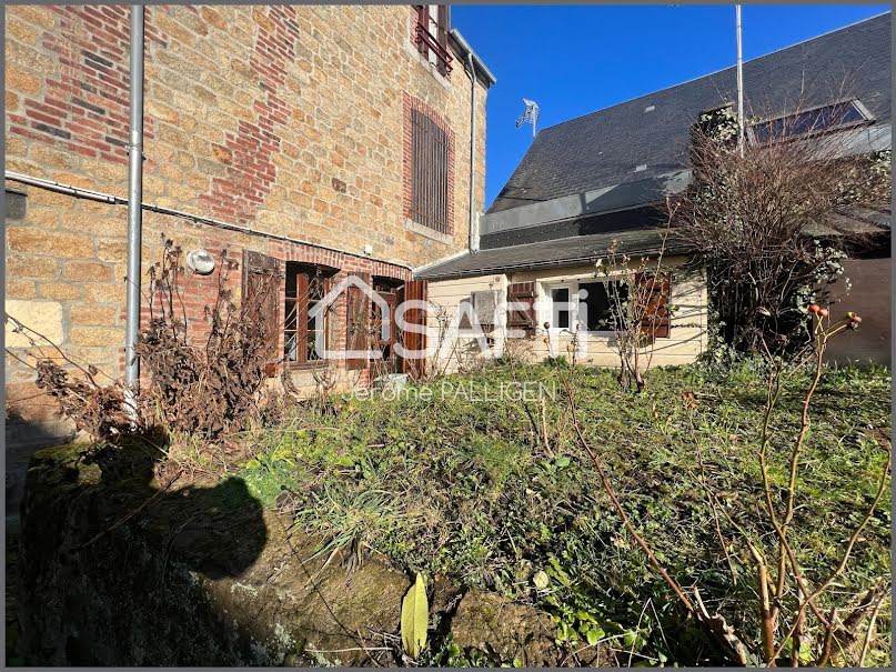 Vente maison 5 pièces 78 m² à Flers (61100), 66 000 €