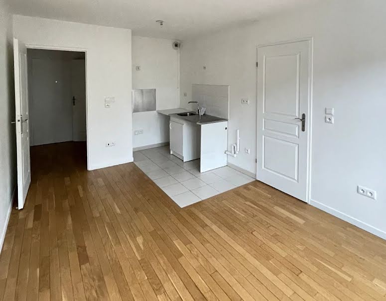 Vente appartement 2 pièces 39.9 m² à Saint-Cyr-l'Ecole (78210), 219 000 €