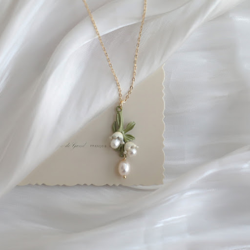Title 5, Natural Freshwater Pearl Retro French Necklace....