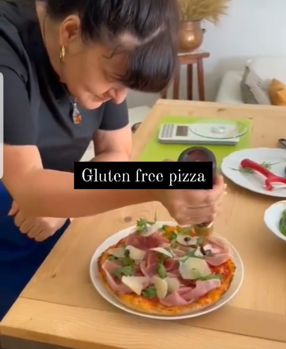 Gf pizza class