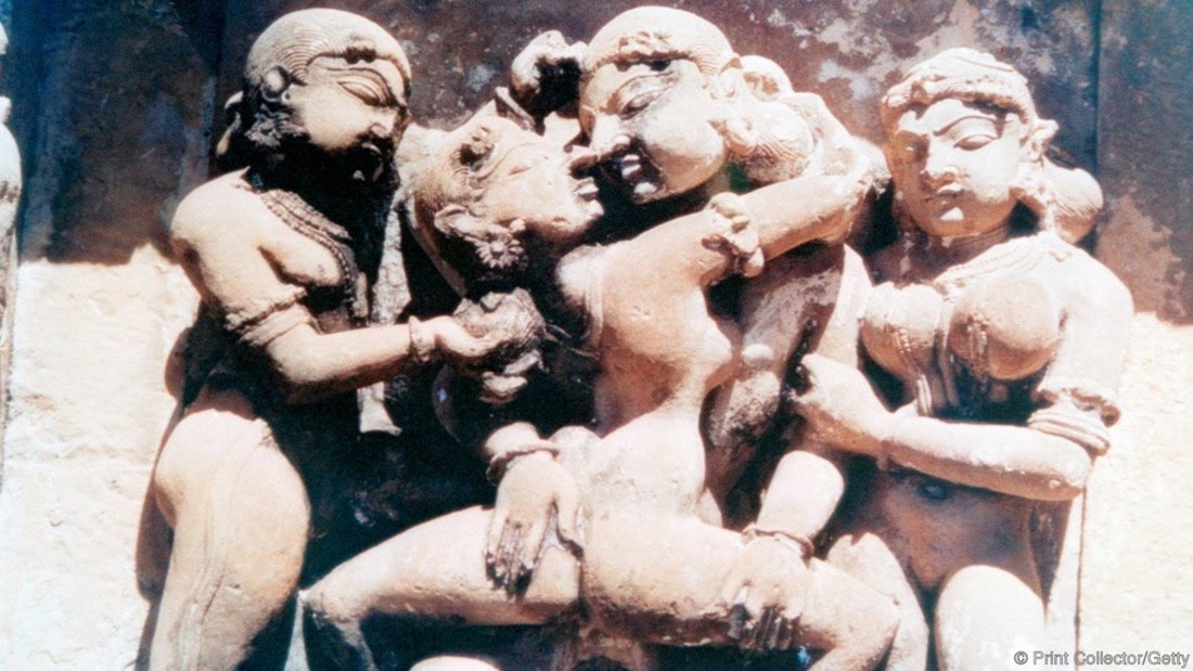 Os templos de Khajuraho e suas esculturas eróticas