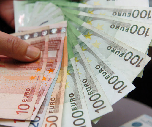 Prosečna plata u BiH u novembru 847 KM