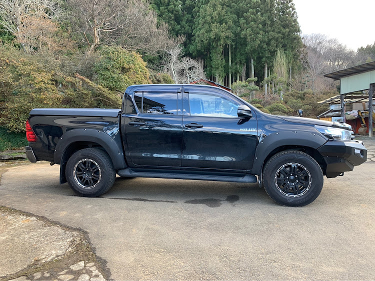 ハイラックスの新年のご挨拶・2020年・謹賀新年・hilux・GUN125に関するカスタム事例の投稿画像1枚目