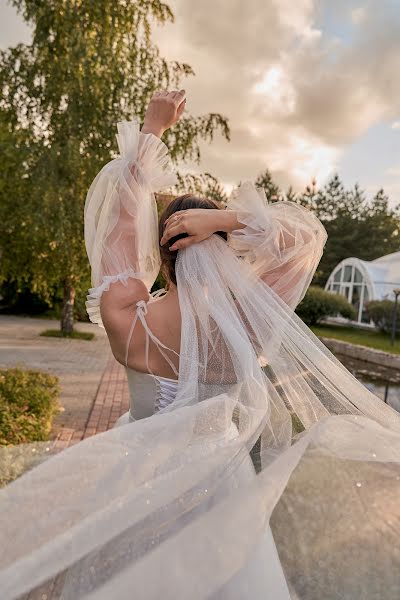 Wedding photographer Darya Gridneva (fotogrid). Photo of 25 May 2022