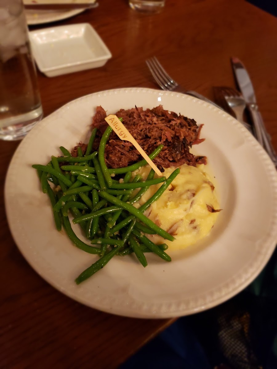 Pork Roast, Mashed Potatoes, Green Beans