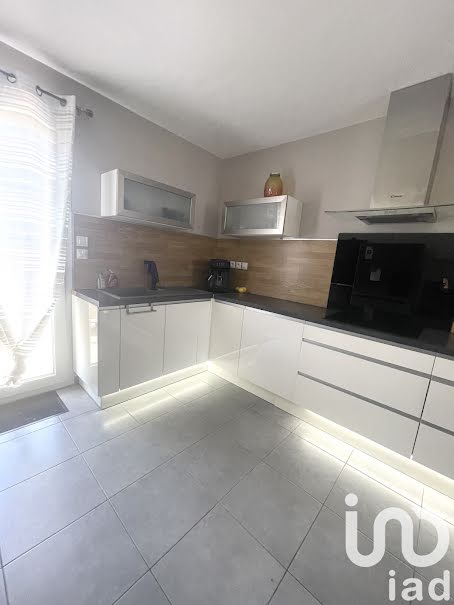 Vente maison 4 pièces 85 m² à Ouveillan (11590), 250 000 €