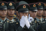 駐港軍人出街可穿軍服建議添煩添亂