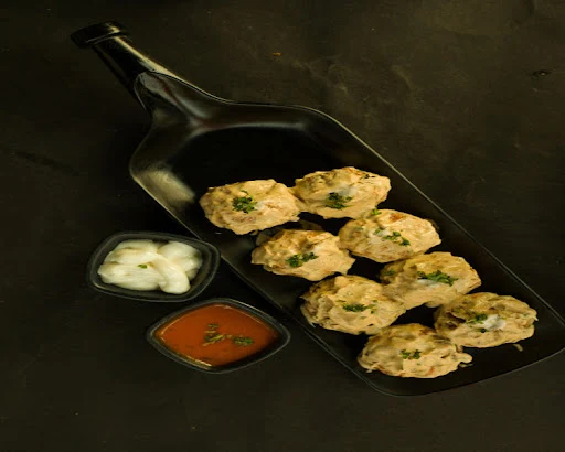 Veg Malai Momos [8 Pcs]